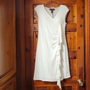 NWT, Isabella Rodriguez Sz8 Ivory white dress with ruffle